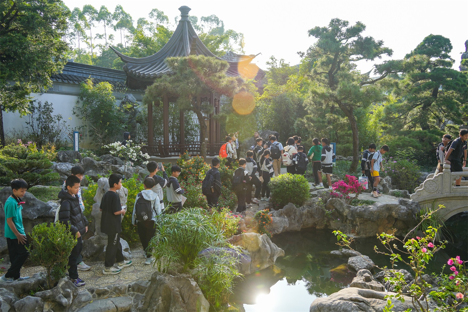 贵港博雅公学六年级到吾园开展研学活动，寻找“贵港气韵”